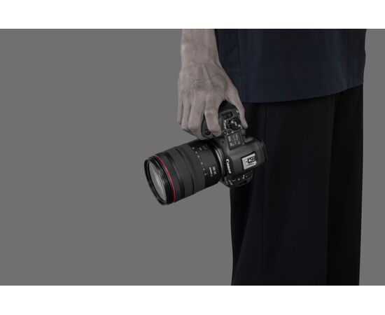 CANON EOS R5 MARK II + RF 24-105mm f/4L IS USM